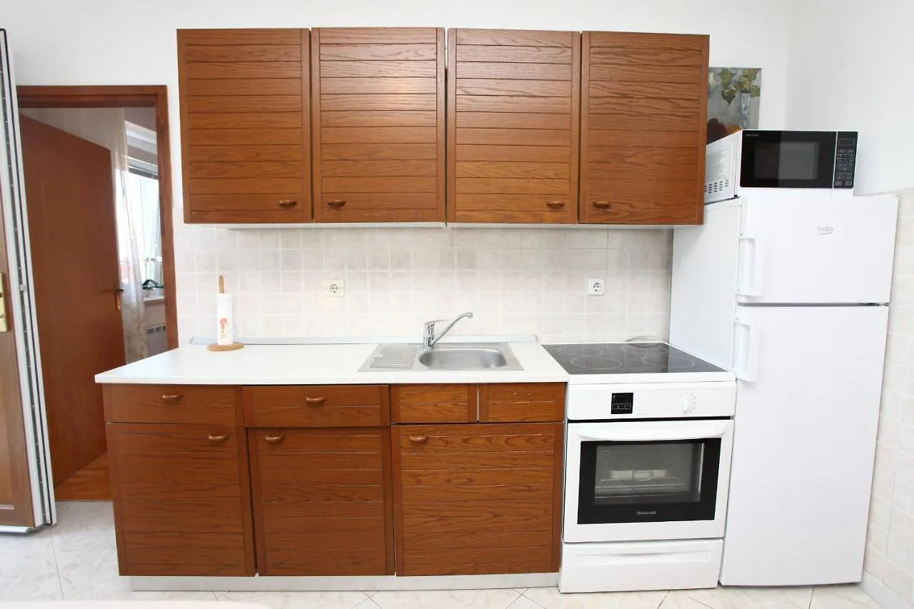 Apartment Gorgo Secovlje