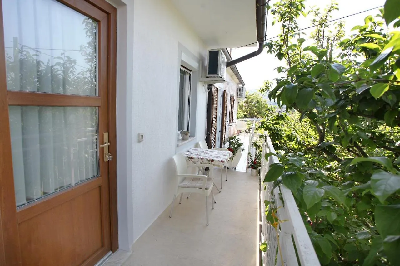 Apartment Gorgo Secovlje